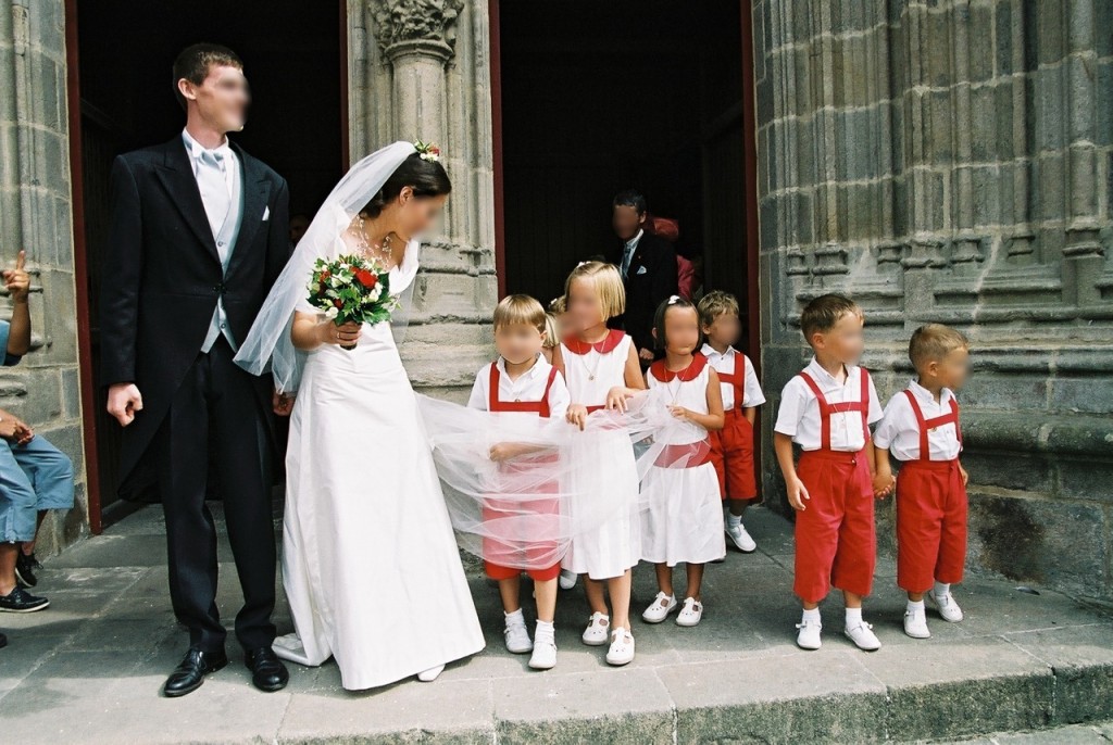 enfants d honneur en rouge et blanc