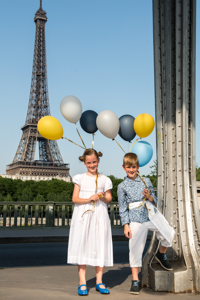 Photo: Solène Perrot - City: Robe à smocks, knickers, Chemise cosaque, ceinture à pans