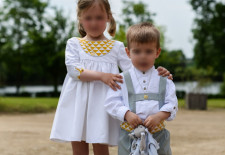 Cortège Mathilde: Robe à empiècement arrondi et culottes courtes